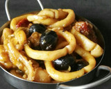 Foto del paso 8 de la receta: Calamares con aceitunas negras