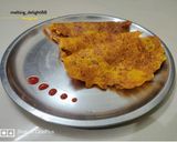 A picture of step 3 of Besan ka chilla.