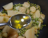 Foto del paso 4 de la receta: Cena saludable de crema de calabacín y guisantes con gambas