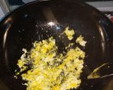 Foto langkah ke 3 dari resep Tumis timun telor.