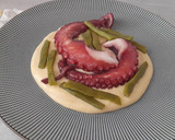 Foto del paso 5 de la receta: Pulpo sobre crema de patatas