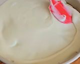 Foto del paso 5 de la receta: Torta de Manzana o Pera Invertida (Rápida - Fácil - Económica)