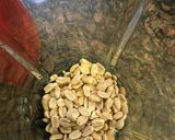 Foto del paso 1 de la receta: Mantequilla de maní casera + leche de maní a partir de las sobras