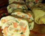 Foto langkah ke 4 dari resep Omelet Korea / Korean Rolled Omelette / Gyeran mari Enak Banget.