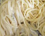 Spaghetti with Gorgonzola cream recipe step 2 photo
