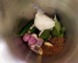 A picture of step 1 of Fresh Coconut Chutney.