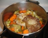 Foto del paso 6 de la receta Chuletas de cerdo con guarnición de la huerta