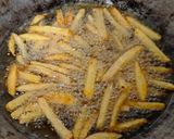 Foto langkah ke 2 dari resep Kentang Goreng.