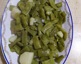 Foto del paso 4 de la receta: Judías verdes rehogadas con patatas
