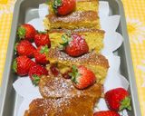Foto del paso 3 de la receta: Queque de Fresas con Queso Crema!