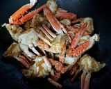 A picture of step 2 of Mixture of seafood.
