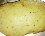 A picture of step 1 of Ajwain coriander and curry patta Chutney Paratha.