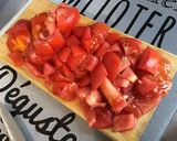 Une image de l'étape 3 de Filets de loup de mer aux tomates, fanes de radis et parmesan.