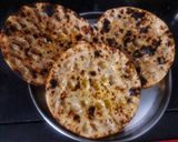 खोबा वाली रोटी (khoba wali roti recipe in Hindi) रेसिपी चरण 14 फोटो