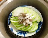 絲瓜佐干貝醬【電鍋版】的食譜步驟2照片