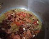 A picture of step 3 of Aloo palak methi ki bhujia.