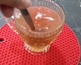 A picture of step 3 of Ginger Lemon Tea.