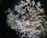 Foto del paso 2 de la receta: Canastitas de pollo y muzarella