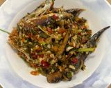 Foto langkah ke 7 dari resep Ikan Pindang Chili Padi tanpa Asem Jawa #resepsederhana #TiketGAS2025.