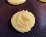 A picture of step 14 of Japanese Cream Puff.