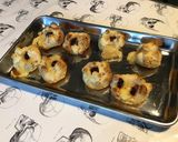 Une image de l'étape 9 de Feuilletés cantal et comté aux raisins et pavot bleu.