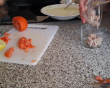 Foto del paso 5 de la receta: Vaso con Espuma de Aguacate, Atún y Tomate (Navidad)