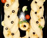 A picture of step 7 of Braided pizza.