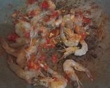 Foto langkah ke 3 dari resep Cah Kangkung Udang 🍤Oil-Free Diet Friendly.