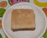 Foto del paso 3 de la receta: Sándwich de chistorra con salsa c. de aguacate a los 3 pimientos