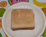 Foto del paso 3 de la receta: Sándwich de chistorra con salsa c. de aguacate a los 3 pimientos