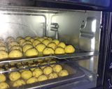 Foto langkah ke 5 dari resep Cookies Bawang.