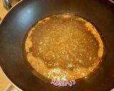 A picture of step 2 of Skate Saganaki.