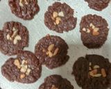 Foto langkah ke 4 dari resep Cookies chocolatos panggang teflon.