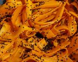 Une image de l'étape 3 de Tagliatelles de carottes à l'asiatique.