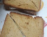 A picture of step 3 of Egg and Salaami Sandwich.