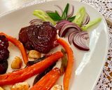 Sörben párolt, sült füstölt csülök répával, medvehagymás batátapürével recept fázis 8 fotója