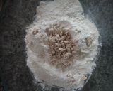 Foto del paso 1 de la receta: Masa para pizzas y panes rellenos