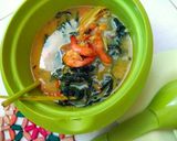 Foto langkah ke 4 dari resep Sayur santan daun singkong dan udang.