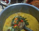 Foto langkah ke 5 dari resep Lodeh terong kacang panjang kulit belinjo dan tahu.