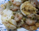 Foto del paso 5 de la receta Merluza en salsa verde con Gambitas!🐟🦐🍴