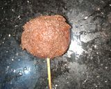 A picture of step 2 of Nutella lolipop.