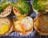 Hình bước làm 8 của món Hamburger trứng