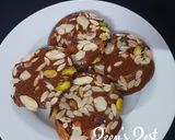 A picture of step 6 of Sohan Halwa.