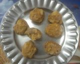 A picture of step 1 of Raw Banana Pakoda.