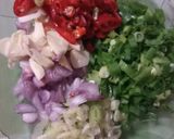 Foto langkah ke 1 dari resep Oseng kol + daging sapi.