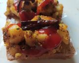 टोस्ट विद चटपटे पोटैटोज(Toast with chatpate potatoes recipe in hindi) रेसिपी चरण 4 फोटो