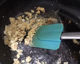 A picture of step 5 of Chicken Alfredo Pasta.