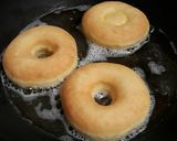 Foto langkah ke 7 dari resep Donat empuk.