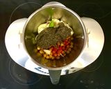 Foto del passaggio 2 della ricetta Hamburger Vegetariano Facile