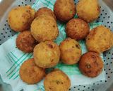 A picture of step 10 of Cheese balls.